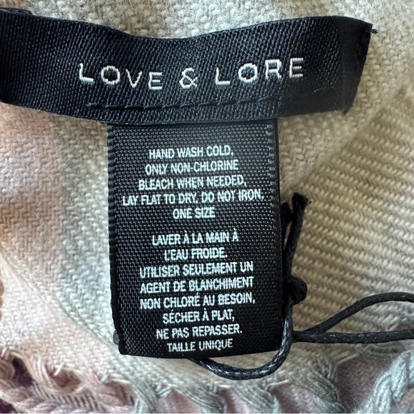 NWT Love and Lore Scarf Plaid Check Fringe Trim Purple Pink Super Soft OS - Picture 3 of 9